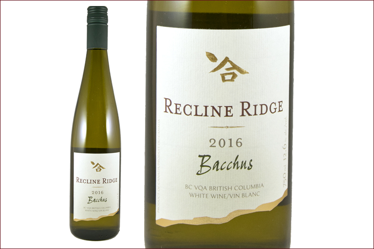 Recline Ridge Vineyards & Winery 2016 Bacchus wine bottle