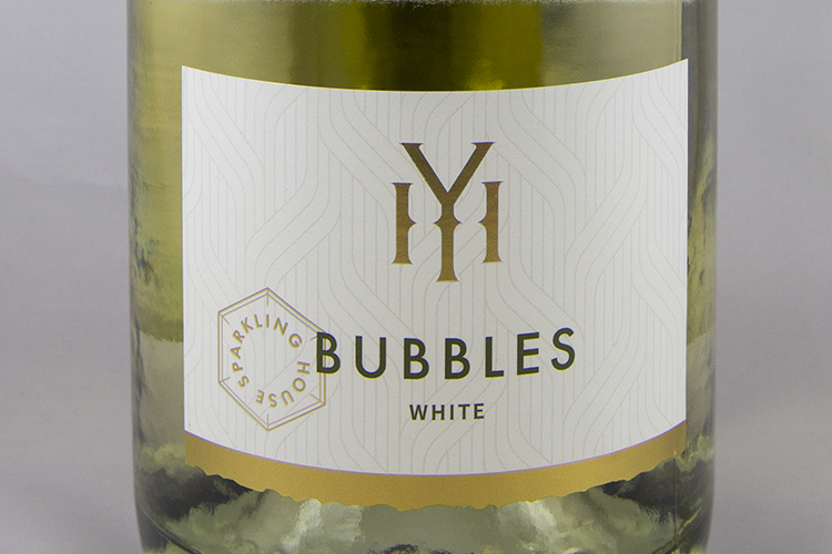 Yellowhawk 2021 Bubbles White
